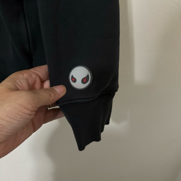 Venque X Takahashi Amoo Embroidered Crewneck Sweatshirt Black Side Zip Pocket-XL - Picture 5 of 11